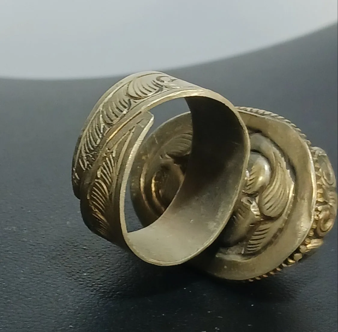 Tibetian Silver Labrodite Skull Ring